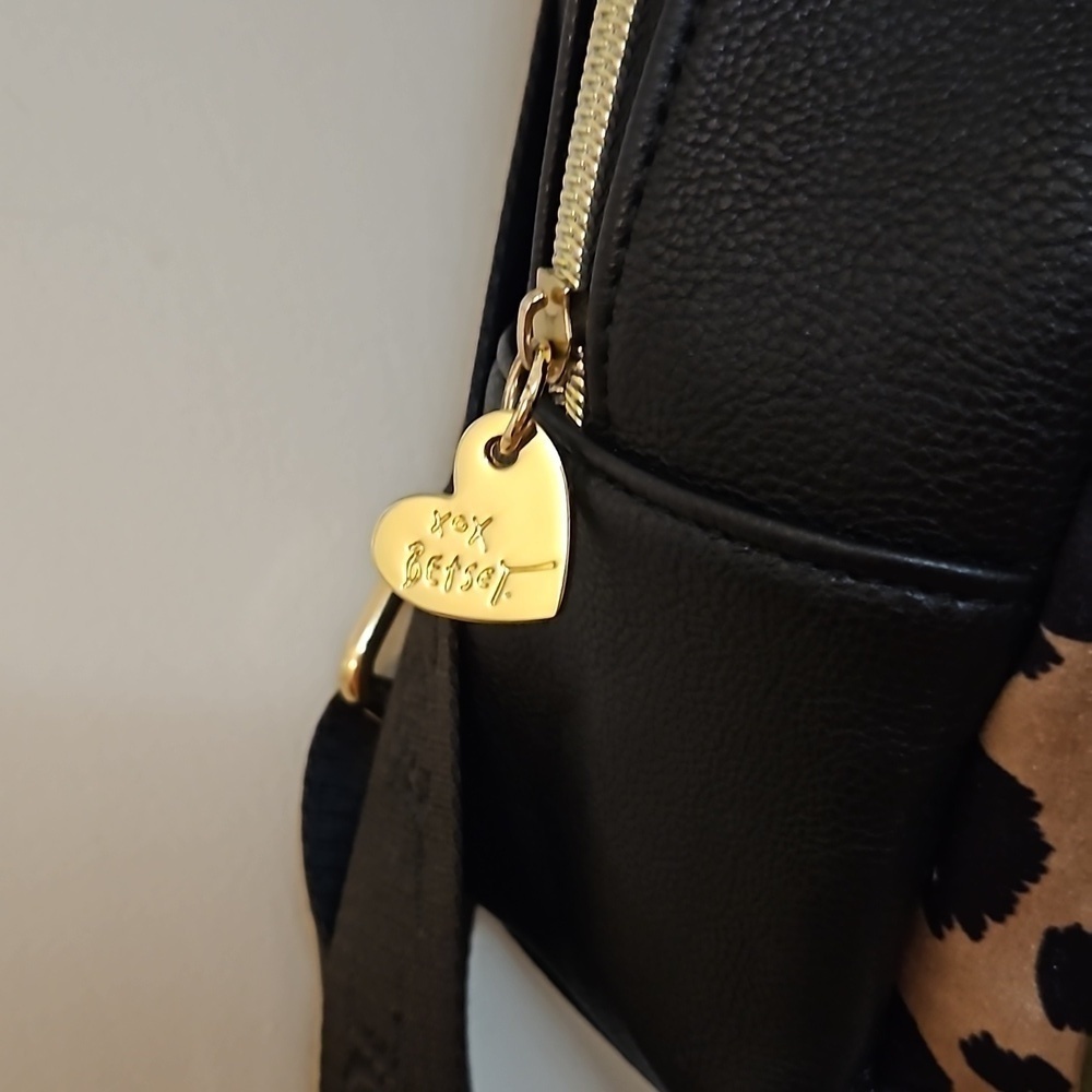 BETSEY JOHNSON Velvet Leopard Print Quilted Olive Green Mini Backpack - Picture 4 of 13